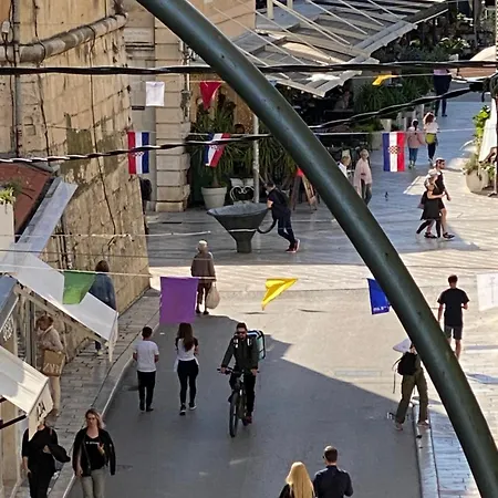 K&k2 Luxury Апартаменти